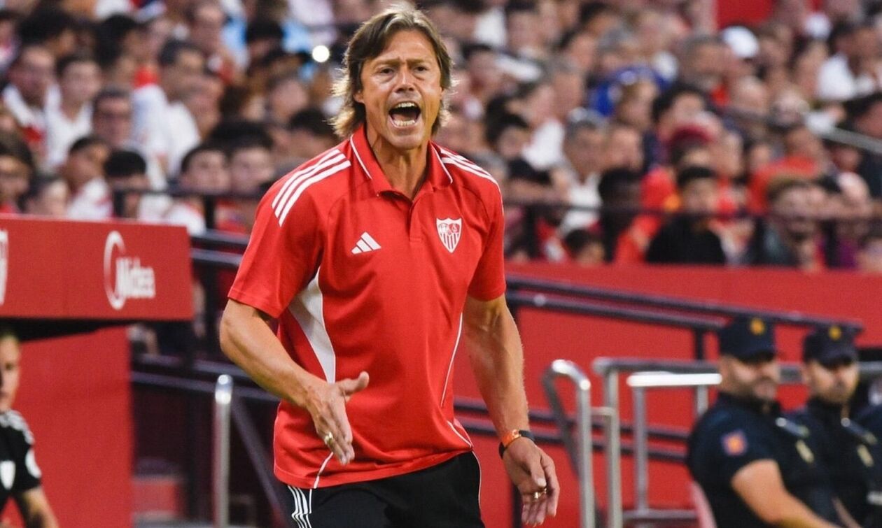 Mundo Deportivo: «Καμπάνες για Αλμέιδα στη Σεβίλλη - Κομβικό το ματς με Οσασούνα»