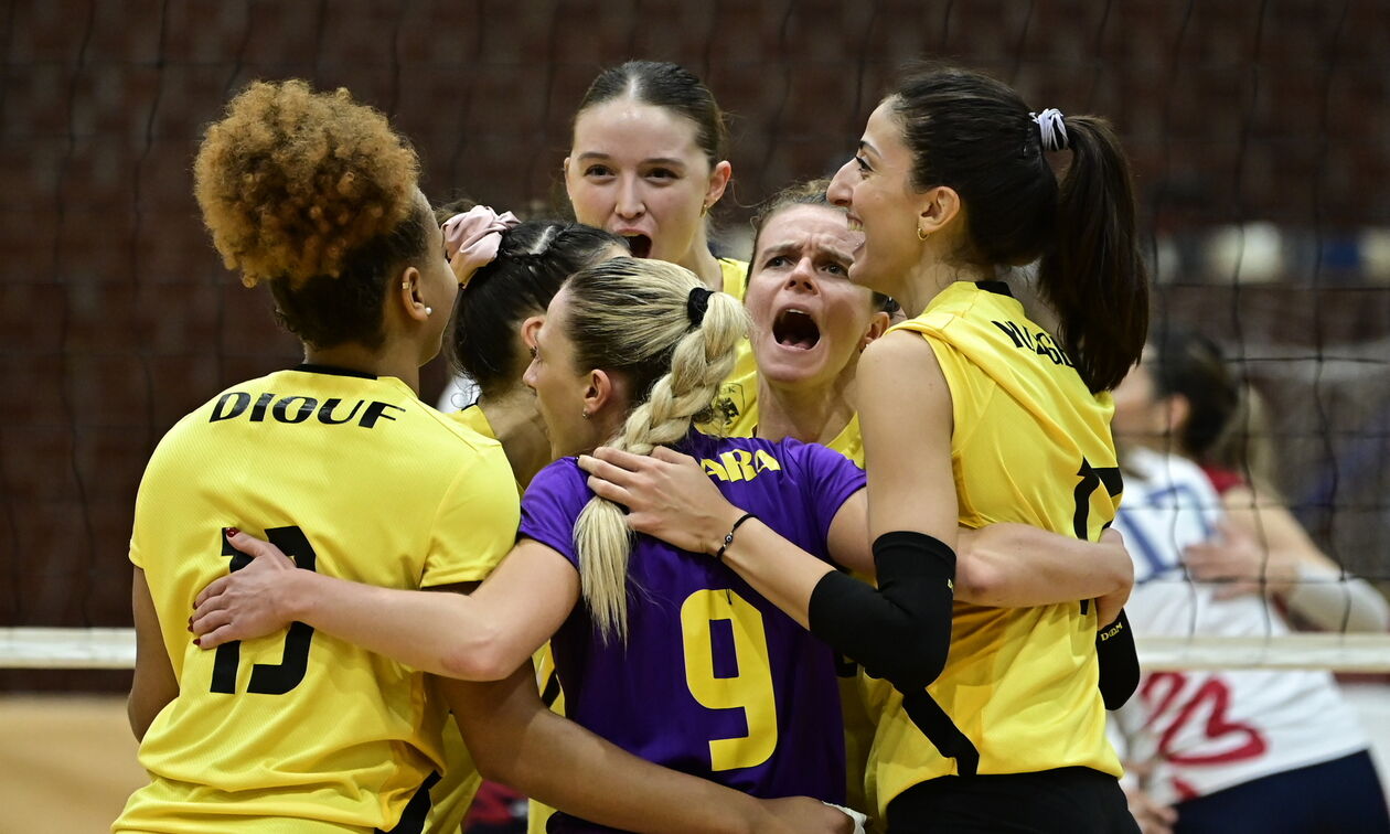 Μιτρόβιτσα - ΑΕΚ: Δύο σετ μακριά από την πρόκριση 