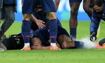 Παρί Σεν Ζερμέν: Αποχώρησε με πατερίτσες ο Χακίμι