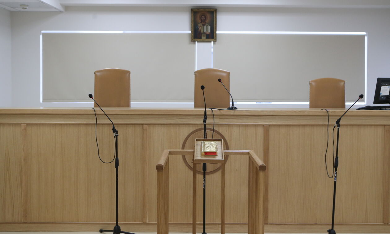 Δολοφονία Λυγγερίδη: Ξεκίνησε και διακόπηκε για τις 25/11 η δίκη για εγκληματική οργάνωση