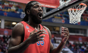 Κοντά στον Κένεθ Φαρίντ ο Παναθηναϊκός 