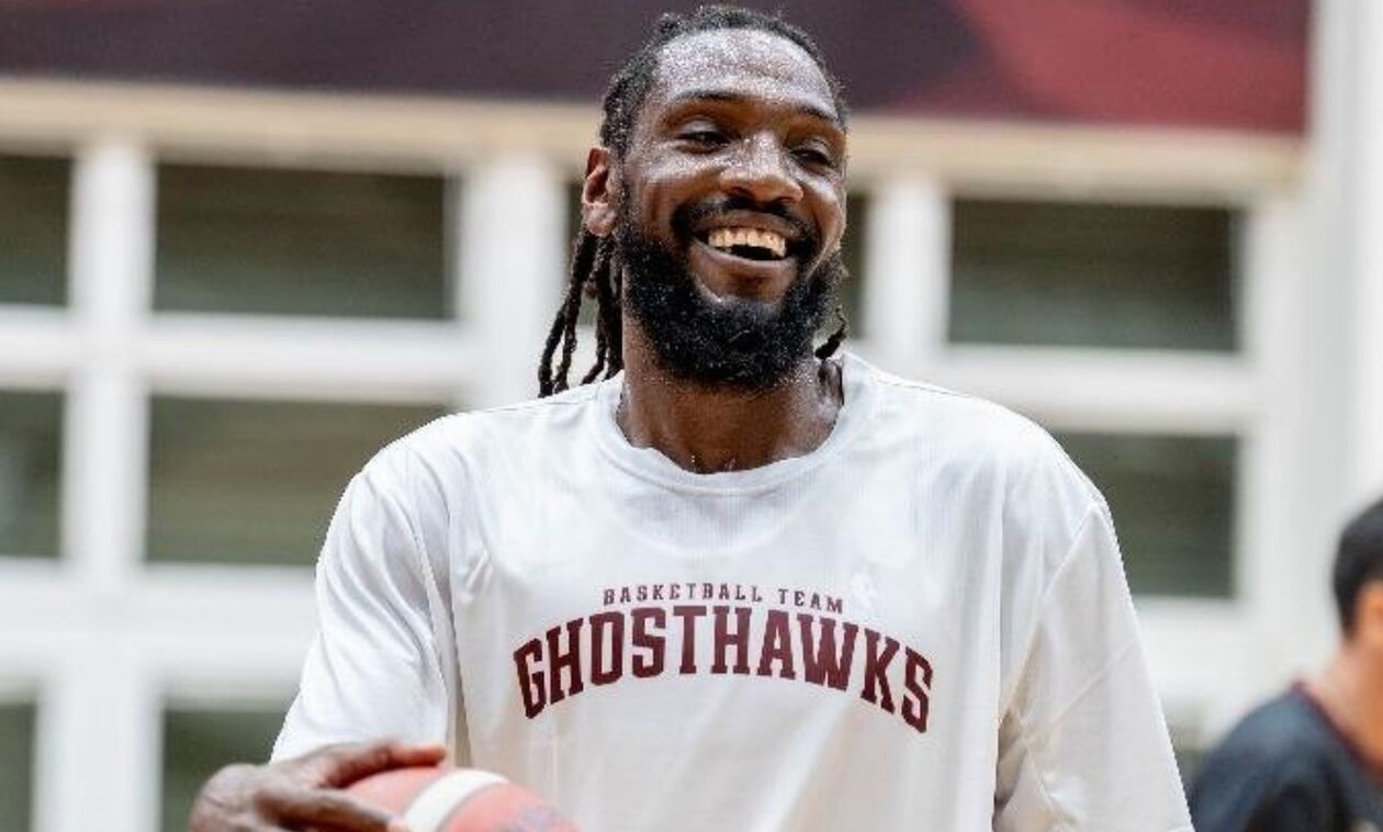 Η ομάδα του Κένεθ Φαρίντ στη Ταϊβάν ανακοίνωσε την παραχώρησή του