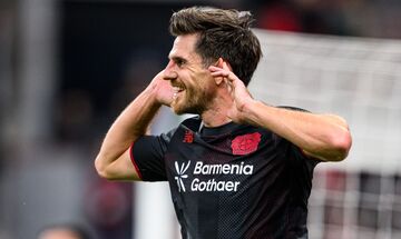 Bundesliga: Το έσωσε στο τέλος η Μπάγερν, σούπερ η Λεβερκούζεν