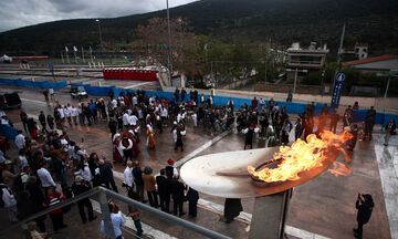 H τελετή έναρξης του Αυθεντικού Μαραθωνίου