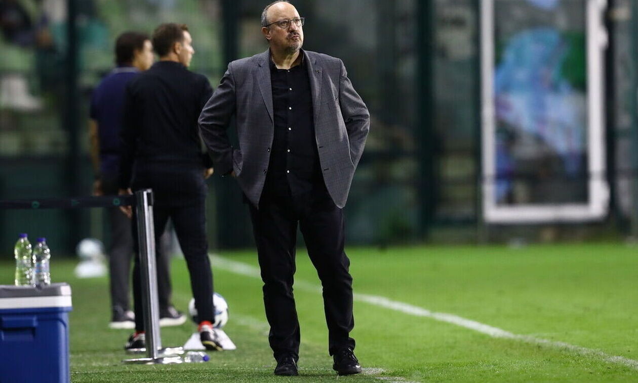 Μπενίτεθ: «Πρέπει να βρούμε ισορροπία»