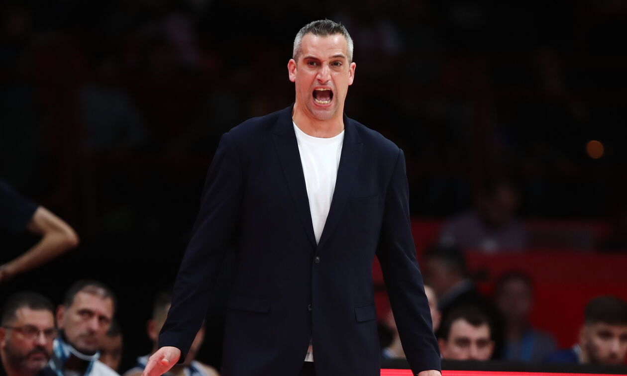 Παπανικολόπουλος: «Η προσοχή μας στο ματς με την Οστάνδη»