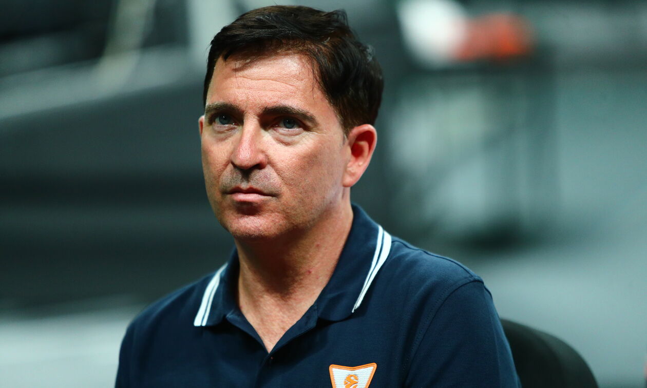 Σε διαπραγματεύσεις η Μπαρτσελόνα με τον Τσάβι Πασκουάλ 