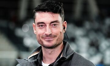 Ο Άλμπερτ Ριέρα έκανε αλλαγή τερματοφύλακα 30 δευτερόλεπτα μετά την έναρξη του αγώνα!