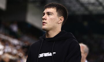 Παναθηναϊκός: Έστειλε επιστολές σε Ουρουγουάη και Πολωνία για τους Πελίστρι και Σβιντέρσκι 