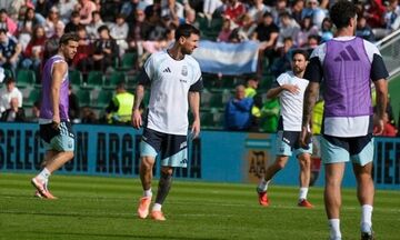 Περισσότεροι από 20.000 φίλαθλοι στην προπόνηση της Αργεντινής για να δουν τον Μέσι