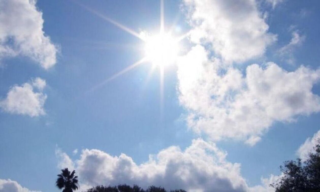 Καιρός: Γενικά αίθριος, με θερμοκρασίες υψηλότερες από τα κανονικά για την εποχή επίπεδα