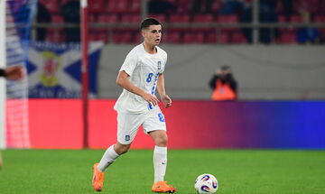 Μουζακίτης: «Ποιος δεν θέλει να παίξει στην Premier League»