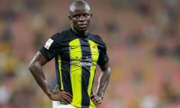 Ο Ν' Γκολό Καντέ δεν αποκλείει επιστροφή στο γαλλικό πρωτάθλημα