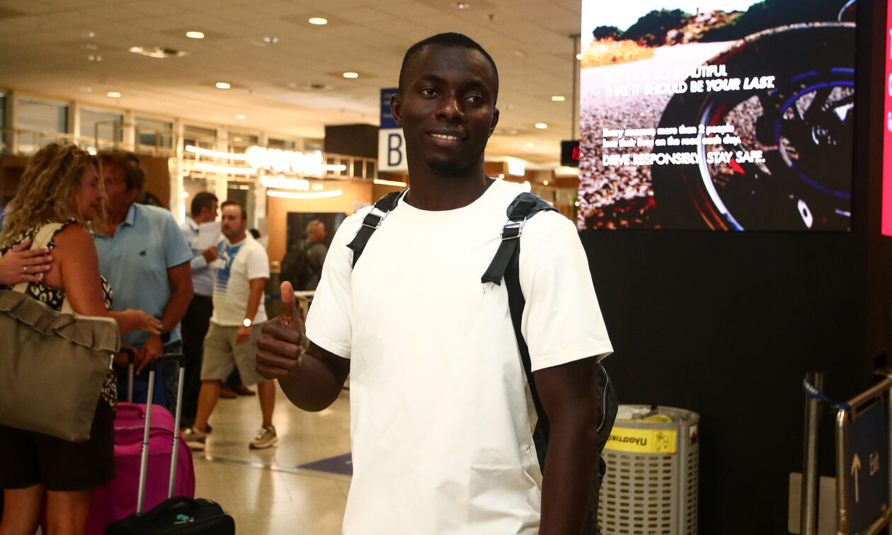 Παίρνει μεταγραφή στη Στόουκ ο Αμπντουλιέ Μανέ 