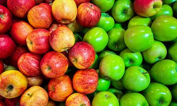 Κόκκινα vs πράσινα μήλα: Ποια είναι πιο υγιεινά