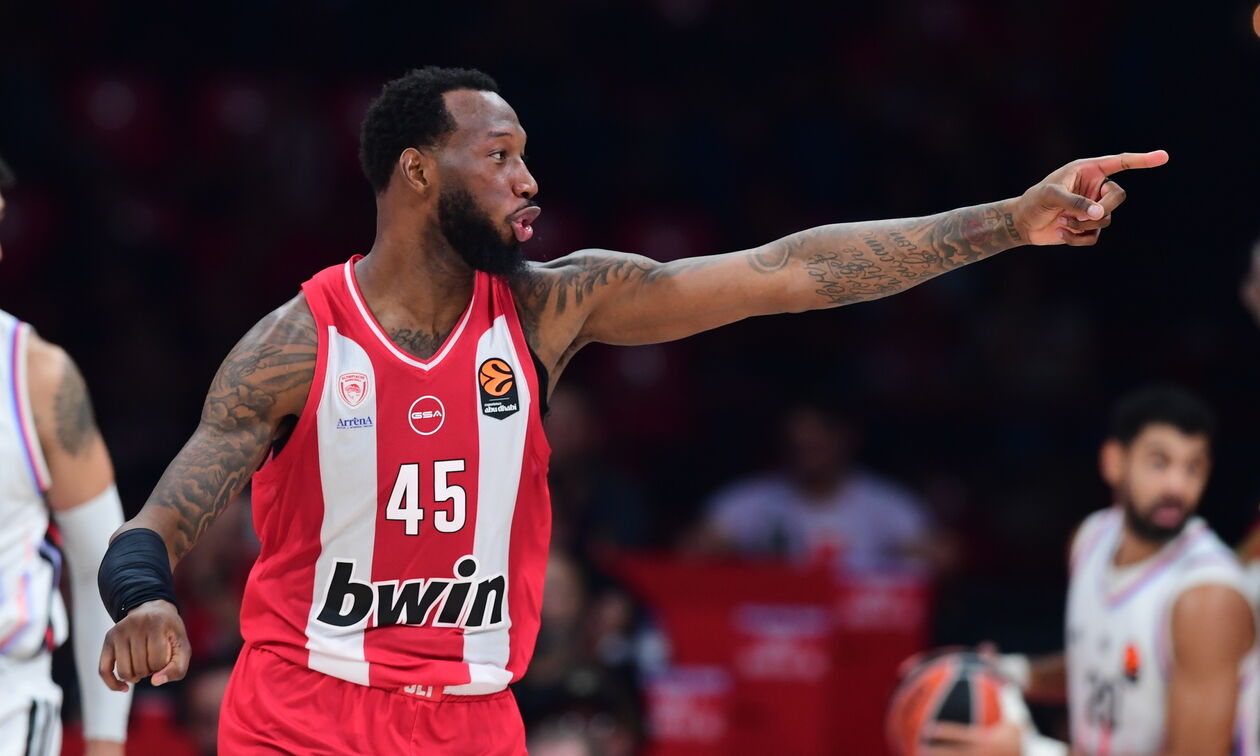 Χολ: «Έπρεπε να πάρω περισσότερα ριμπάουντ»