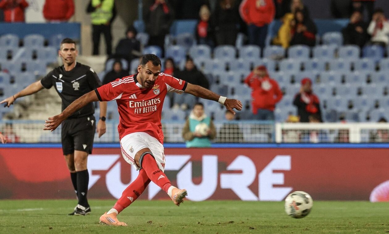 Μπενφίκα: Ο Παυλίδης γιόρτασε με γκολ πρόκρισης τα γενέθλιά του