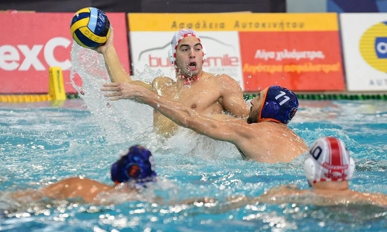 Waterpolo League Ανδρών: «Περίπατος» του Ολυμπιακού με την Λάρισα κι ισοφάριση μεγαλύτερης διαφοράς 