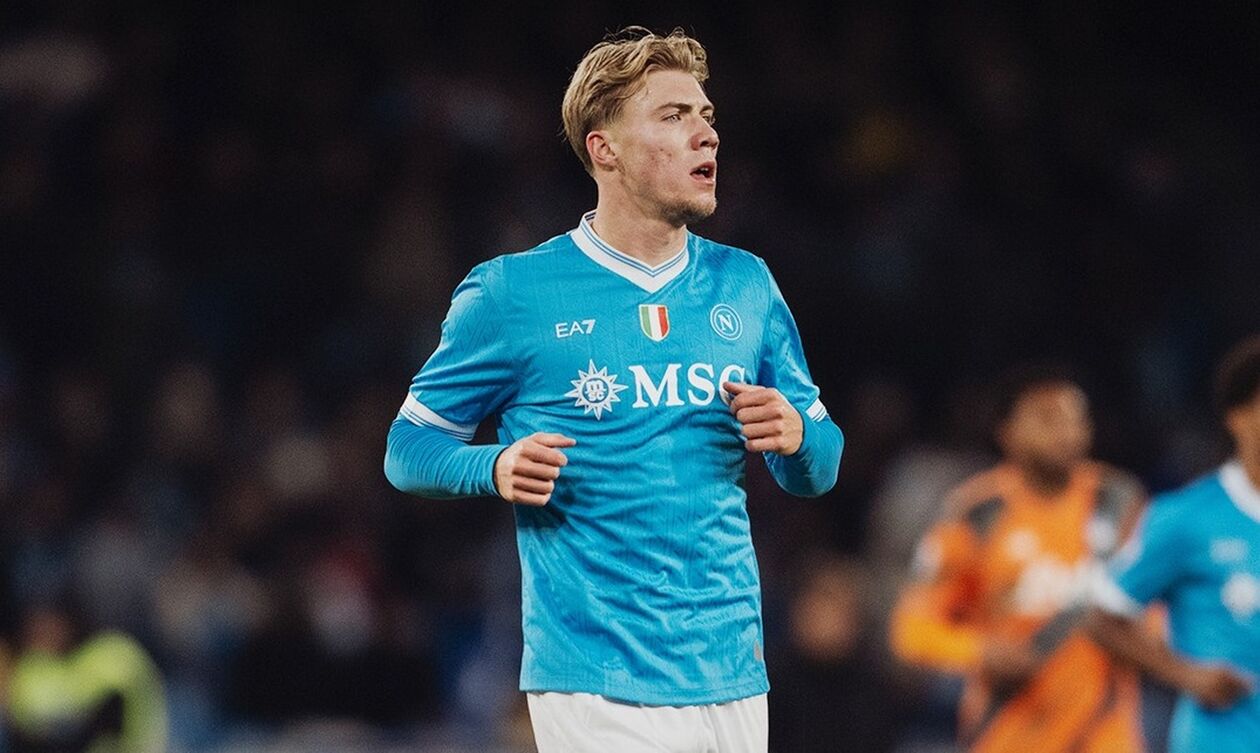 Serie A: Στην κορυφή η Νάπολι, «σκόνταψε» η Γιουβέντους 