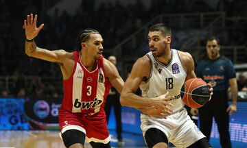 Τάισον Ουόρντ: Ξετρελάθηκε με τα τρίγωνα Πανοράματος! (pic)