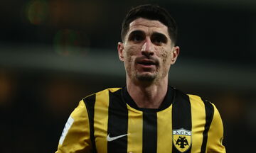 ΑΕΚ: Έφτασε τις 500 συμμετοχές ο Πέτρος Μάνταλος 