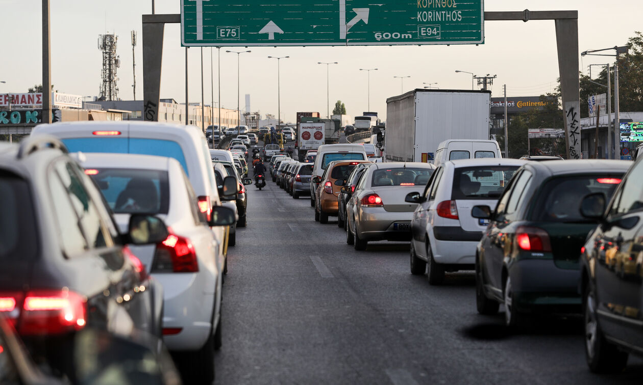 Κίνηση: Χάος στο κέντρο της Αθήνας 