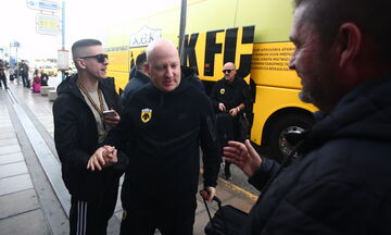 Πέταξε για Φλωρεντία η ΑΕΚ (pics)