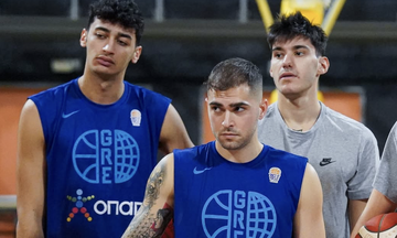 Eθνική ομάδα: Κλήση και Τολιόπουλου