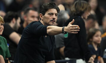 Γιαννακόπουλος: «Έχει τέτοια άνεση οικονομικά ξαφνικά;»