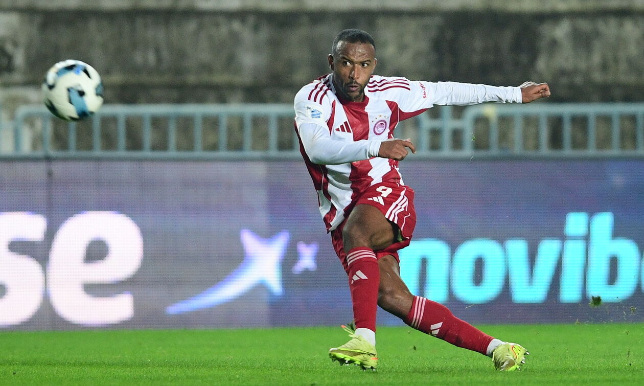 LIVE: Ελλάς Σύρου - Ολυμπιακός (13:30)