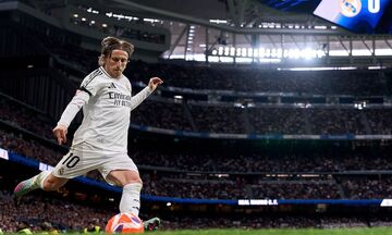 Μόντριτς για Ζιντάν: «Τον κοιτούσαμε σαν μικρά παιδιά όταν ήρθε στην Ρεάλ»