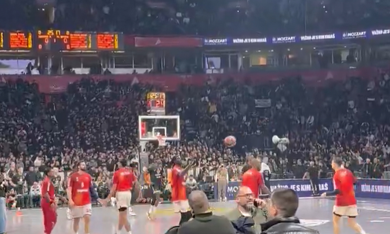 Παρτιζάν: Αποδοκίμασαν τους παίκτες τους