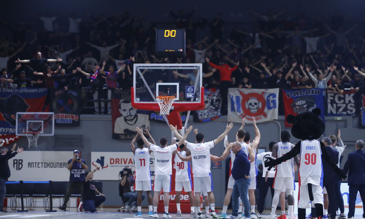 Μπεσίκτας - Πανιώνιος: Με τον κόσμο στο πλευρό του ο Ιστορικός 