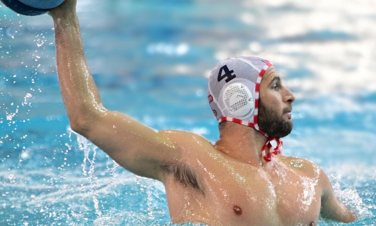 Με νίκη επί του Περιστερίου (17-7) παρέμεινε «απόλυτος» ο Ολυμπιακός