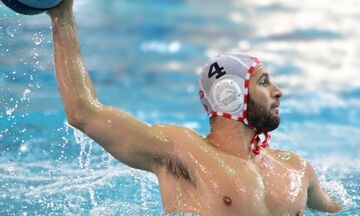 Με νίκη επί του Περιστερίου (17-7) παρέμεινε «απόλυτος» ο Ολυμπιακός