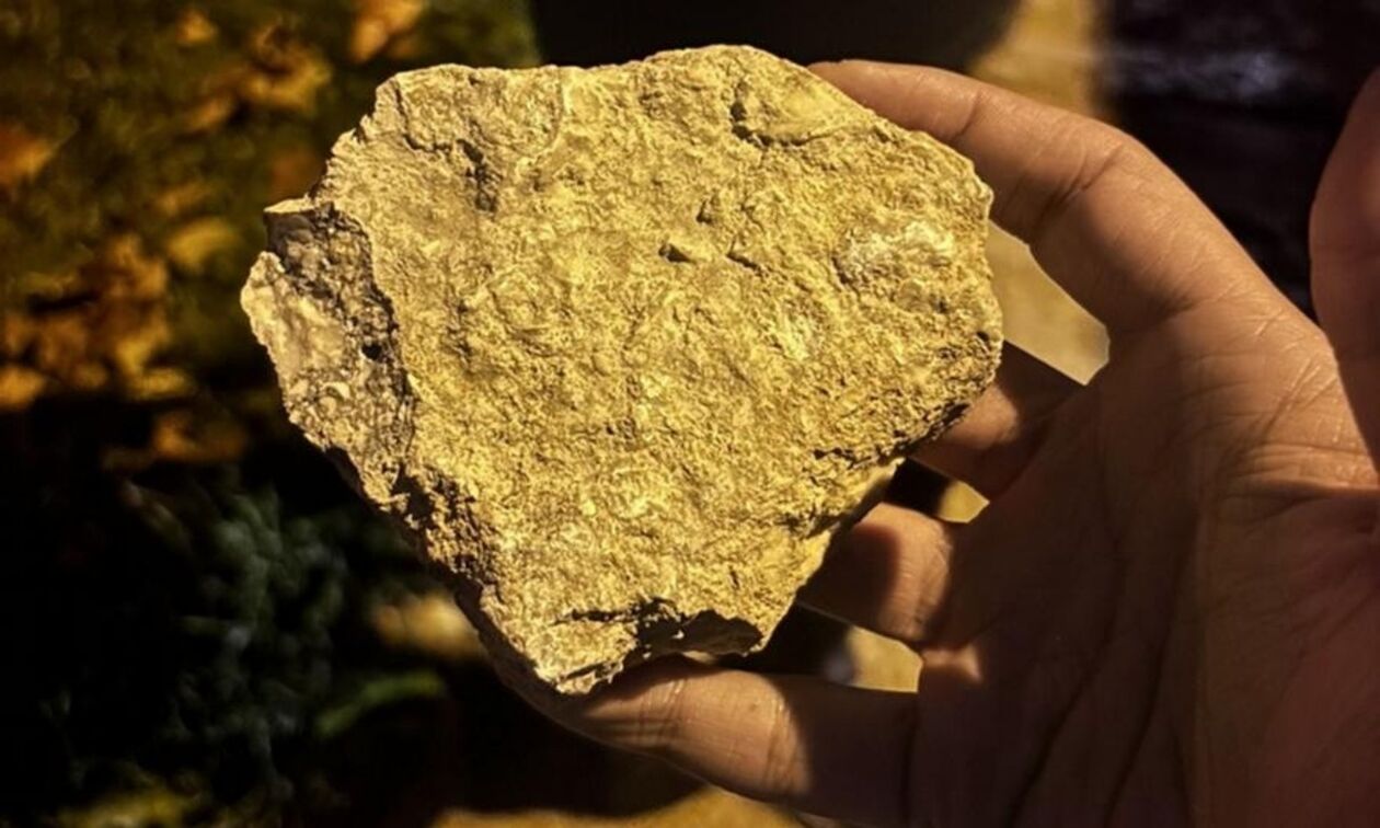 Δέχθηκε πέτρες το πούλμαν της Γαλατασαράι