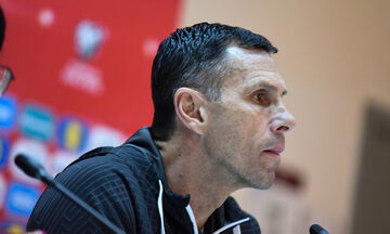 Παραιτήθηκε ο Πογέτ μετά την κατάκτηση του νταμπλ