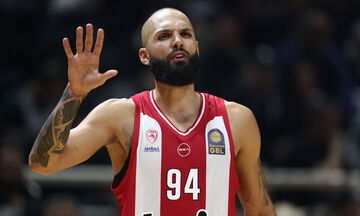 Φουρνιέ: «Στον Ολυμπιακό θέλω να τελειώσω την καριέρα μου, εδώ είναι το σπίτι μου»