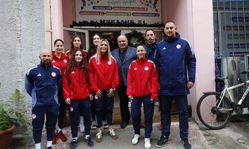 Επίσκεψη του Ολυμπιακού στη Δομή αστέγων της UNESCO Πειραιώς και Νήσων