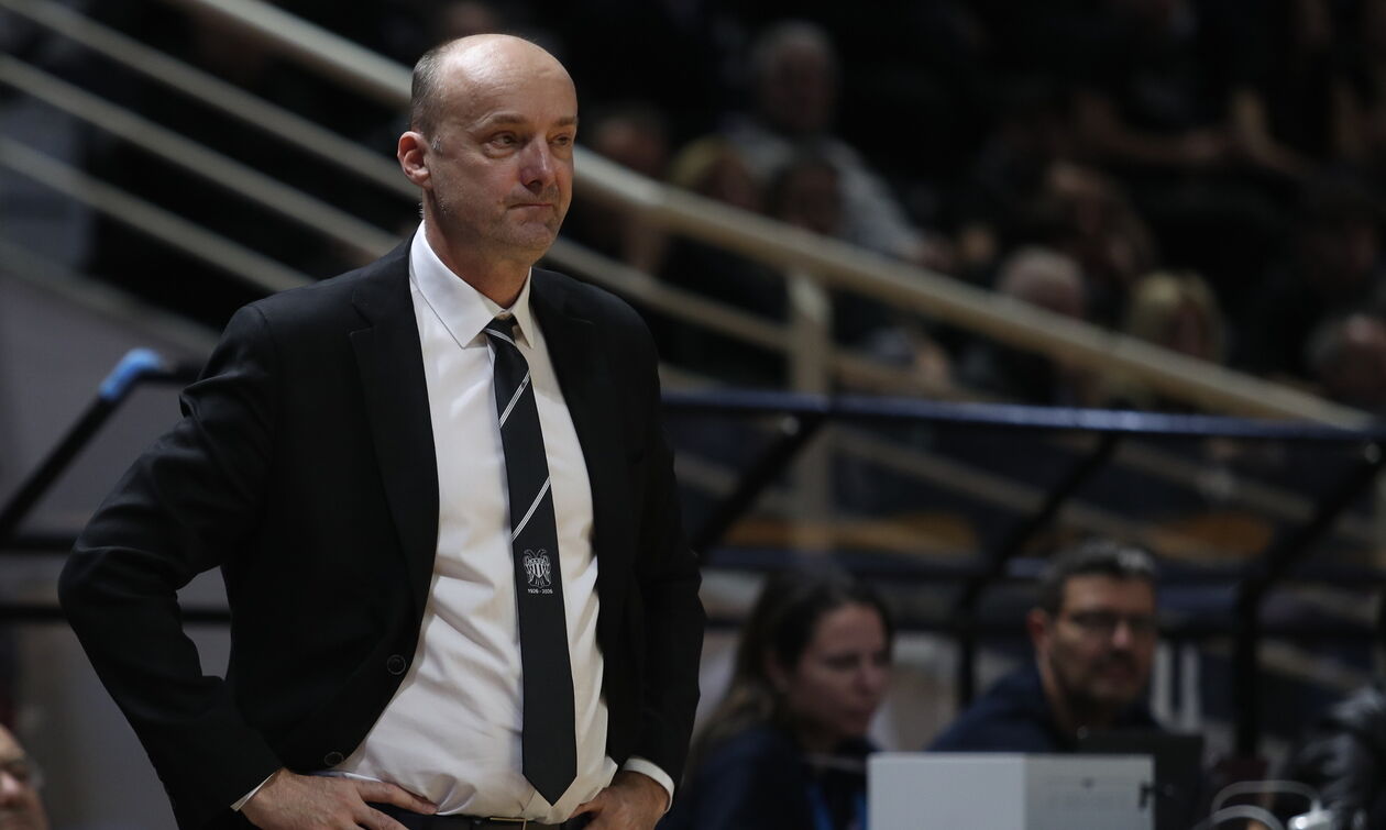 Ζντοβτς: «Ψάχνει ψηλό η ομάδα»