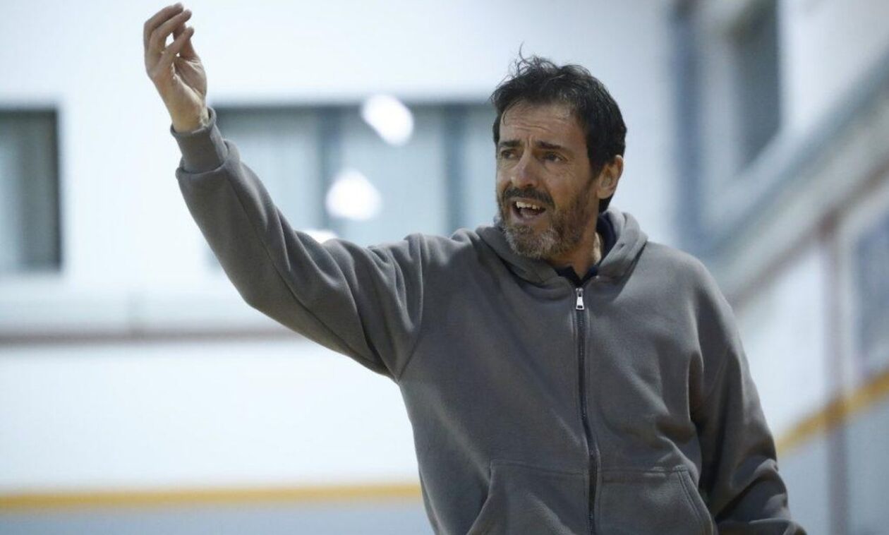Μάνος: «Ο ΕΦΑΟΖ πάντα έδινε ευκαιρίες στα νέα παιδιά, είναι “διψασμένα” για μπάσκετ»