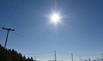 Καιρός: Γενικά αίθριος με τοπικές νεφώσεις - Μικρή πτώση της θερμοκρασίας