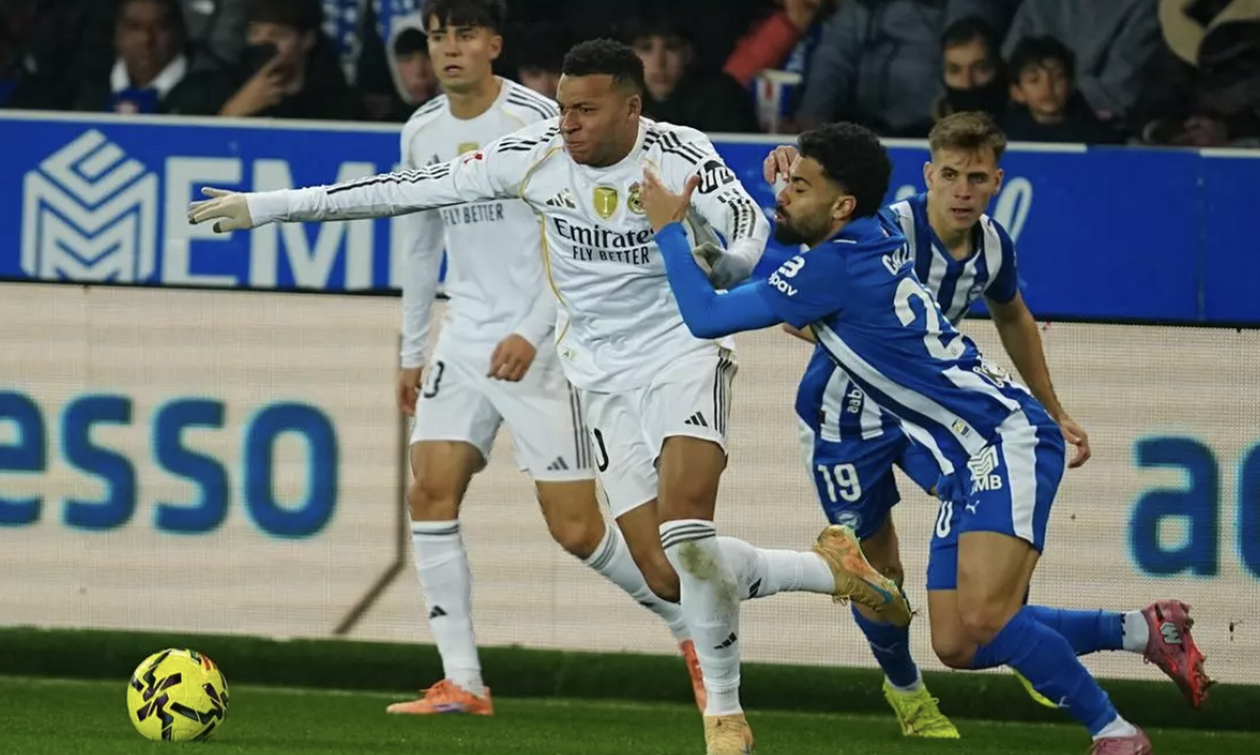 La Liga: «Διπλό» με Αλαβές και στο -4 η Ρεάλ Μαδρίτης