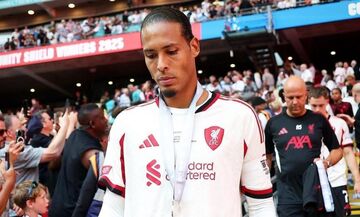 Φαν Ντάικ: «Ελπίζω να μείνει ο Σαλάχ, είναι ένας από τους ηγέτες μας»