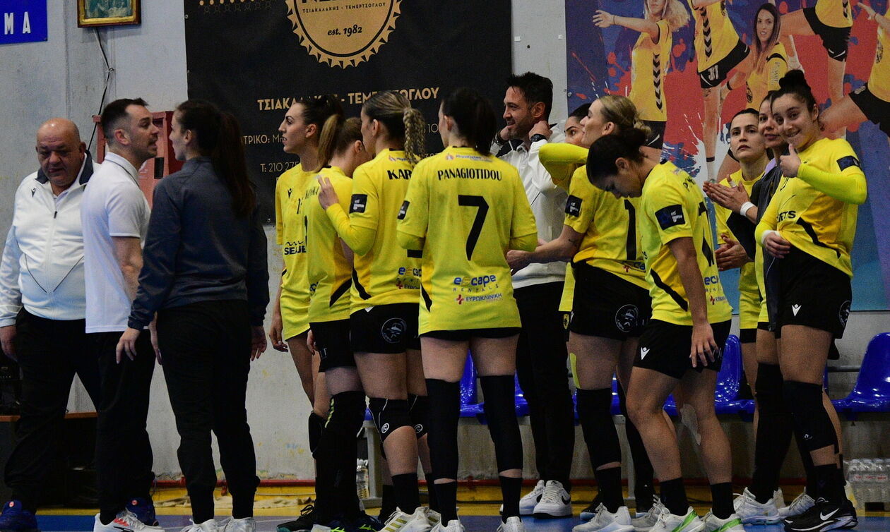 Χάντμπολ: Πρωταθλήτρια χειμώνα η ΑΕΚ στην Α1 Γυναικών