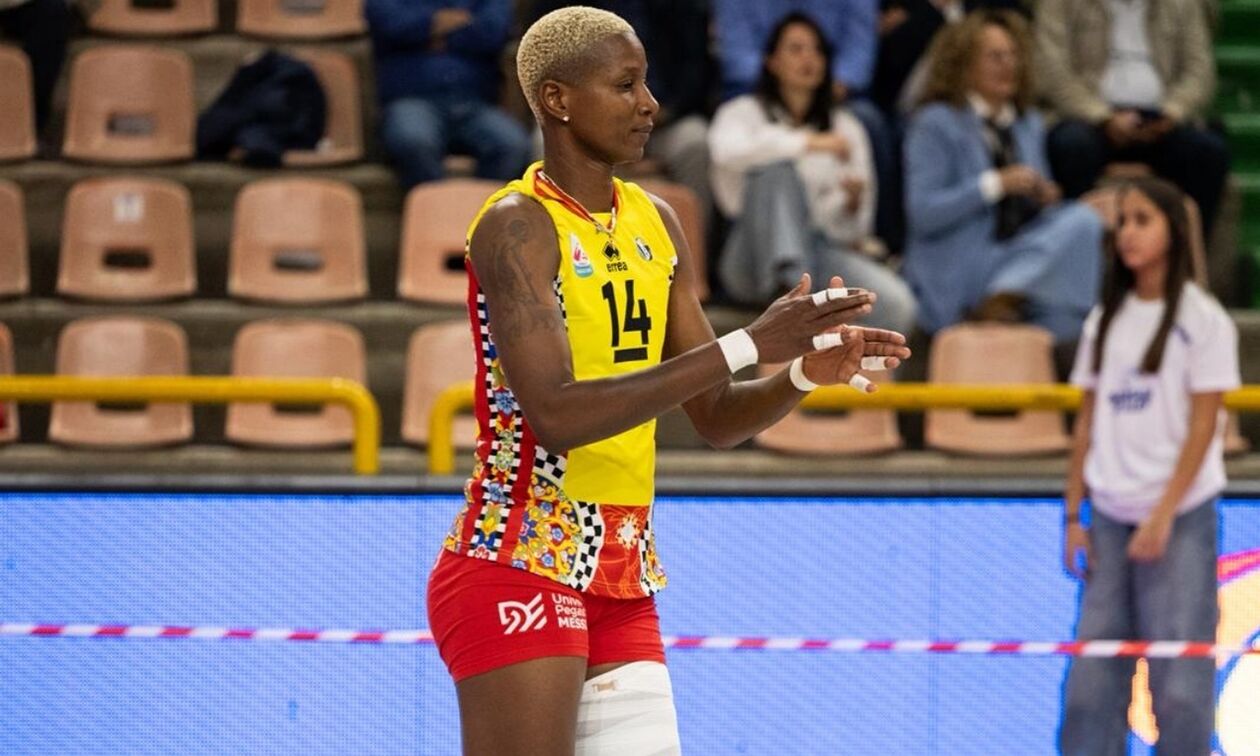 Έρχεται στον Ολυμπιακό η Κένια Καρκάσες, αποχωρεί η Ιβάνα Βάνιακ 