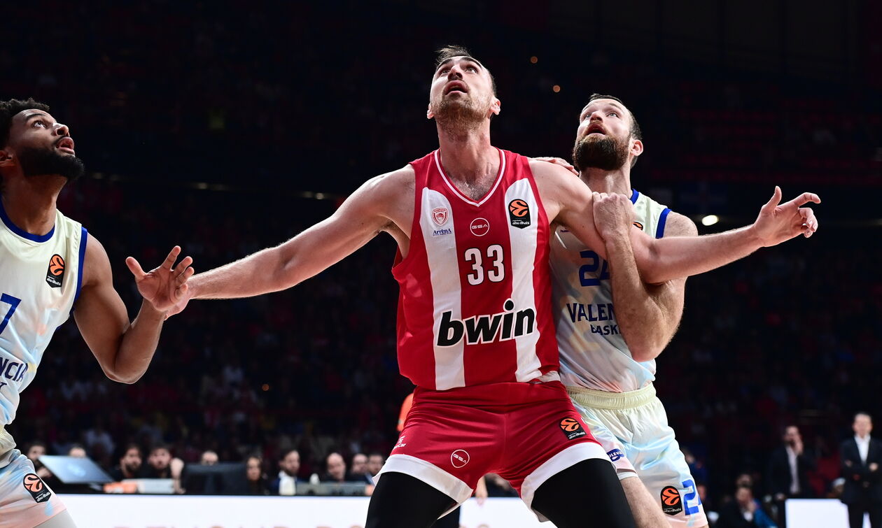 Μιλουτίνοφ: «Τους αφήσαμε να επιστρέψουν»