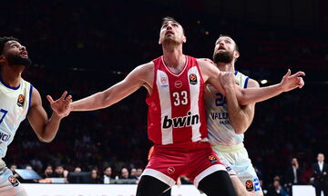 Μιλουτίνοφ: «Τους αφήσαμε να επιστρέψουν»