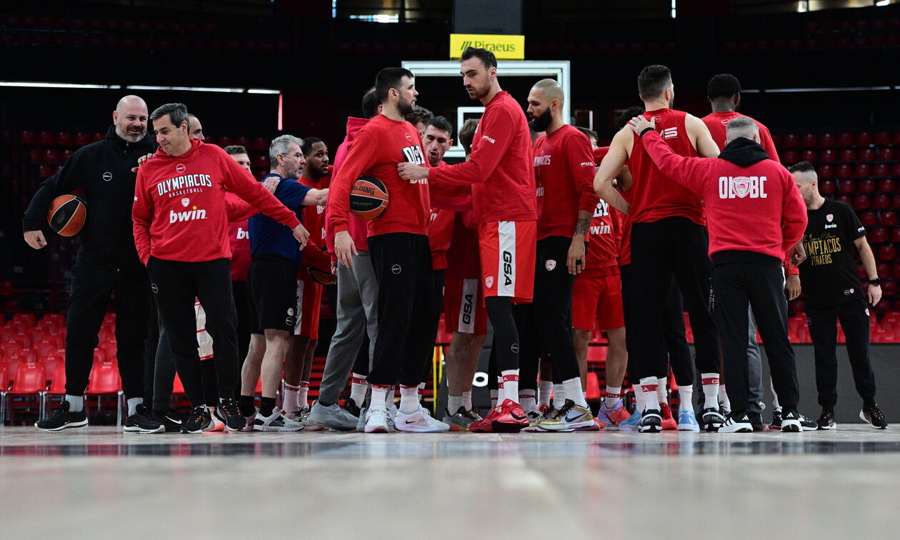 LIVE: Ολυμπιακός - Βιλερμπάν (21:15)