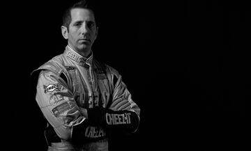 Νεκρός ο θρύλος του NASCAR Γκρεγκ Μπιφλ και η οικογένειά του σε συντριβή αεροσκάφους Cessna 